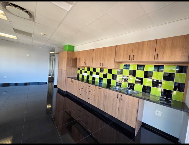 421M² OFFICE TO LET IN SANDTON CENTRAL